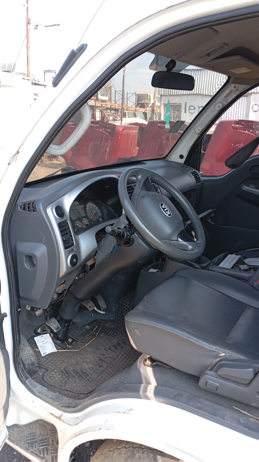  Kia FRONTIER D/CAB. 2010    EN DESARME
